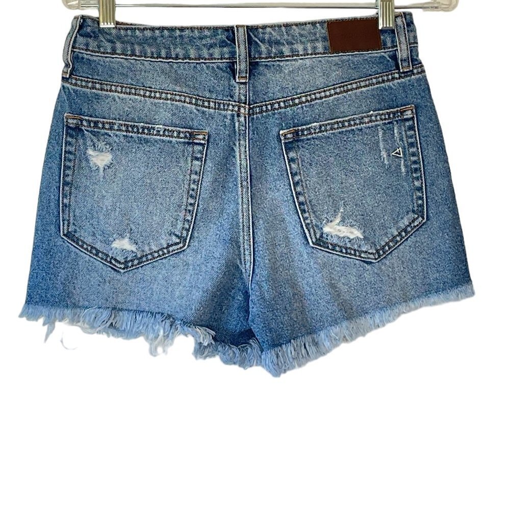 HIDDEN JEANS Cutoffs Destroyed Sold at Buckle Size Small - Picture 3 of 9